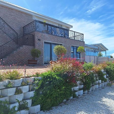 41 On Siffie Apartment Hermanus Exterior photo