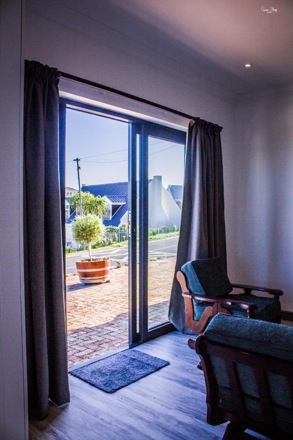41 On Siffie Apartment Hermanus Exterior photo