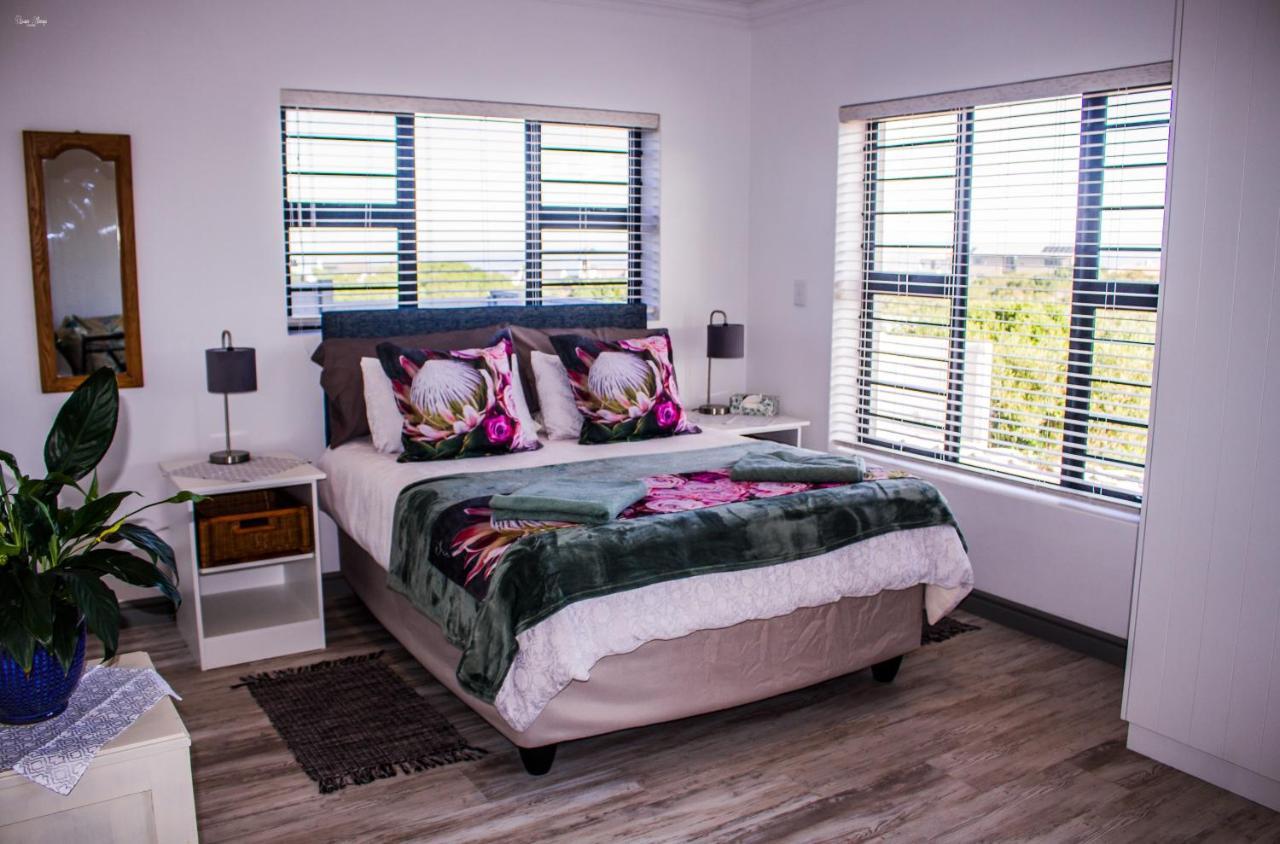 41 On Siffie Apartment Hermanus Exterior photo